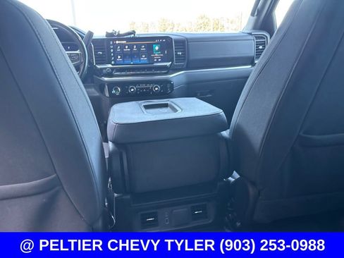 Used 2023 Chevrolet Silverado 1500 LT AWD/4WD image 21