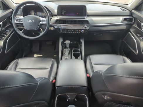 Used 2022 Kia Telluride LX FWD image 15