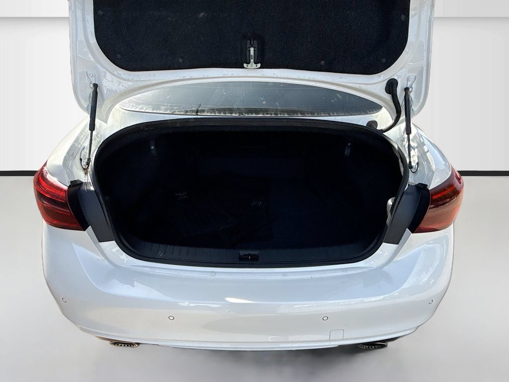 Used 2024 INFINITI Q50 Red Sport 400 RWD image 29