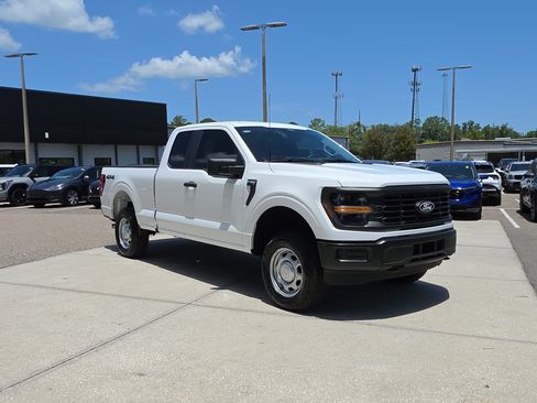 Used 2025 Ford F150 XL AWD/4WD image 2