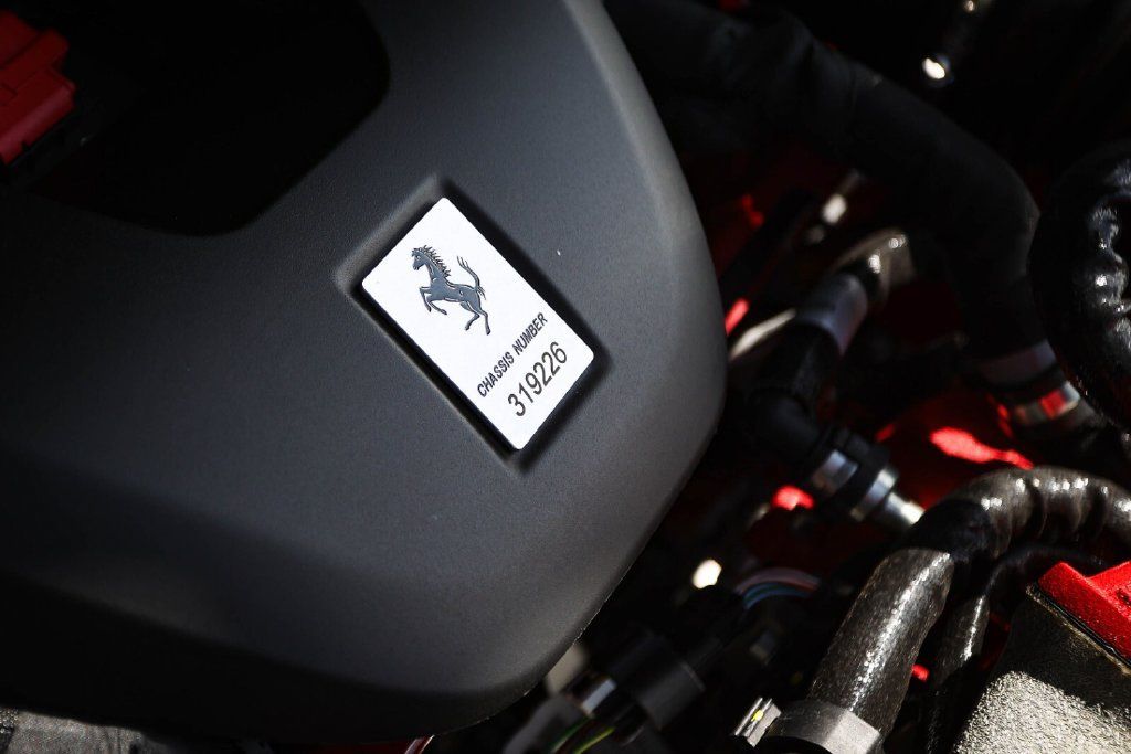 Certified 2025 Ferrari 12Cilindri RWD image 34