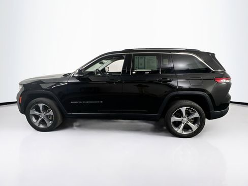 Used 2023 Jeep Grand Cherokee Limited AWD/4WD image 8