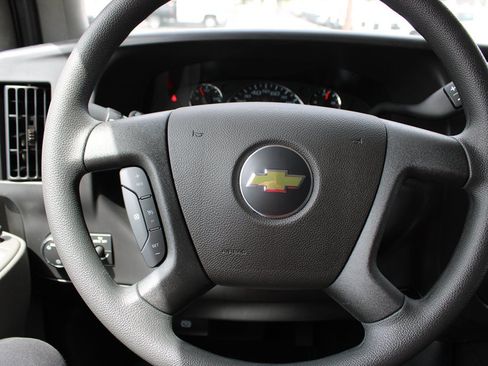 Used 2025 Chevrolet Express 3500 Extended w/ Driver Convenience Package RWD image 27