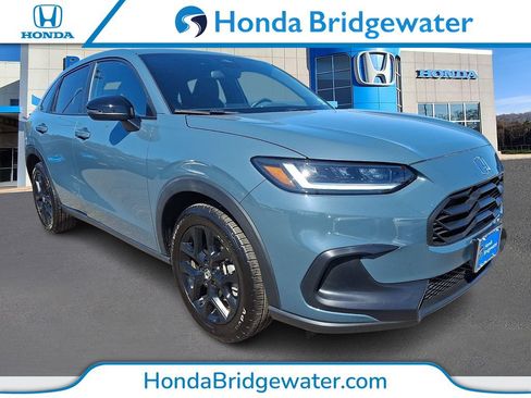 Used 2024 Honda HR-V Sport image 1