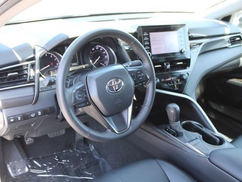 Used 2024 Toyota Camry SE FWD image 14
