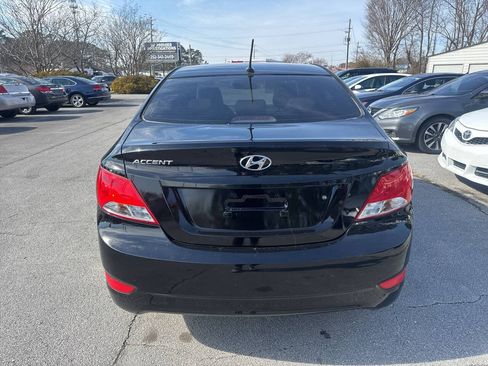 Used 2016 Hyundai Accent SE w/ Option Group 02 FWD image 7
