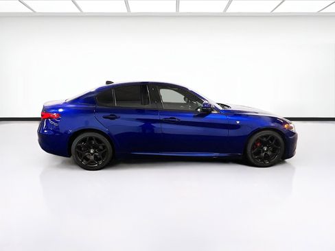 Used 2022 Alfa Romeo Giulia Ti image 25