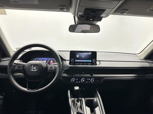 Certified 2025 Honda Accord LX image 21