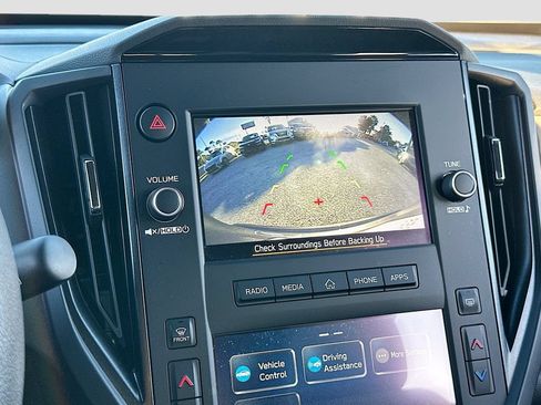 Certified 2025 Subaru Forester AWD/4WD image 13