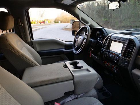 Used 2019 Ford F350 XLT w/ XLT Premium Package image 41