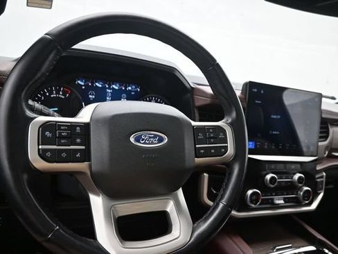 Used 2023 Ford Expedition Max Limited AWD/4WD image 10
