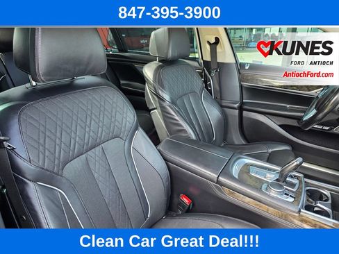 Used 2016 BMW 750i xDrive AWD/4WD image 37