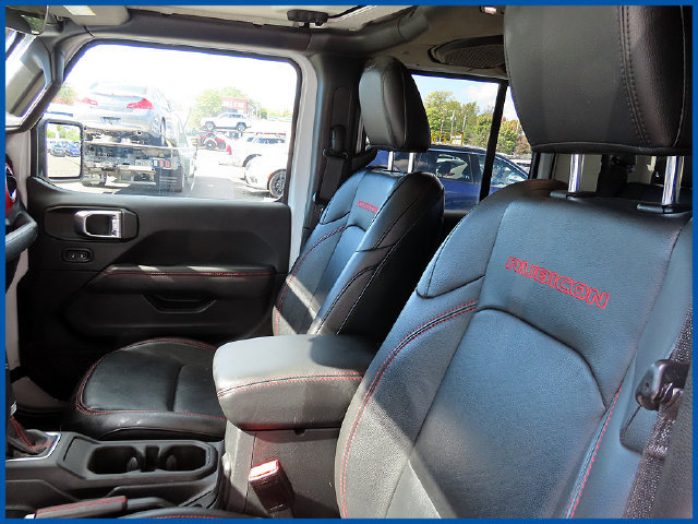 Used 2023 Jeep Gladiator Rubicon w/ Cold Weather Group AWD/4WD image 14