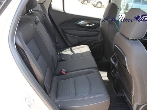 Used 2023 GMC Terrain SLE w/ Elevation Edition FWD image 12