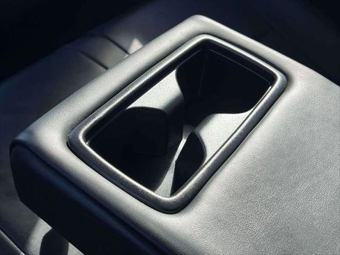 Certified 2021 Toyota Venza XLE w/ Softex Package image 15