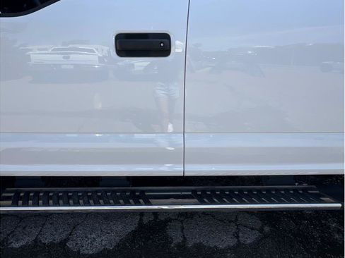 Used 2018 Ford F250 XLT w/ XLT Value Package AWD/4WD image 10