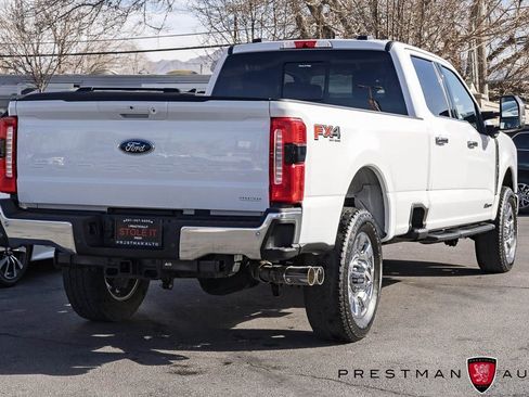 Used 2025 Ford F350 Lariat w/ Chrome Package image 23