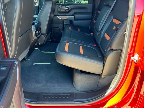 Used 2023 GMC Sierra 2500 AT4 w/ AT4 Preferred Package image 22