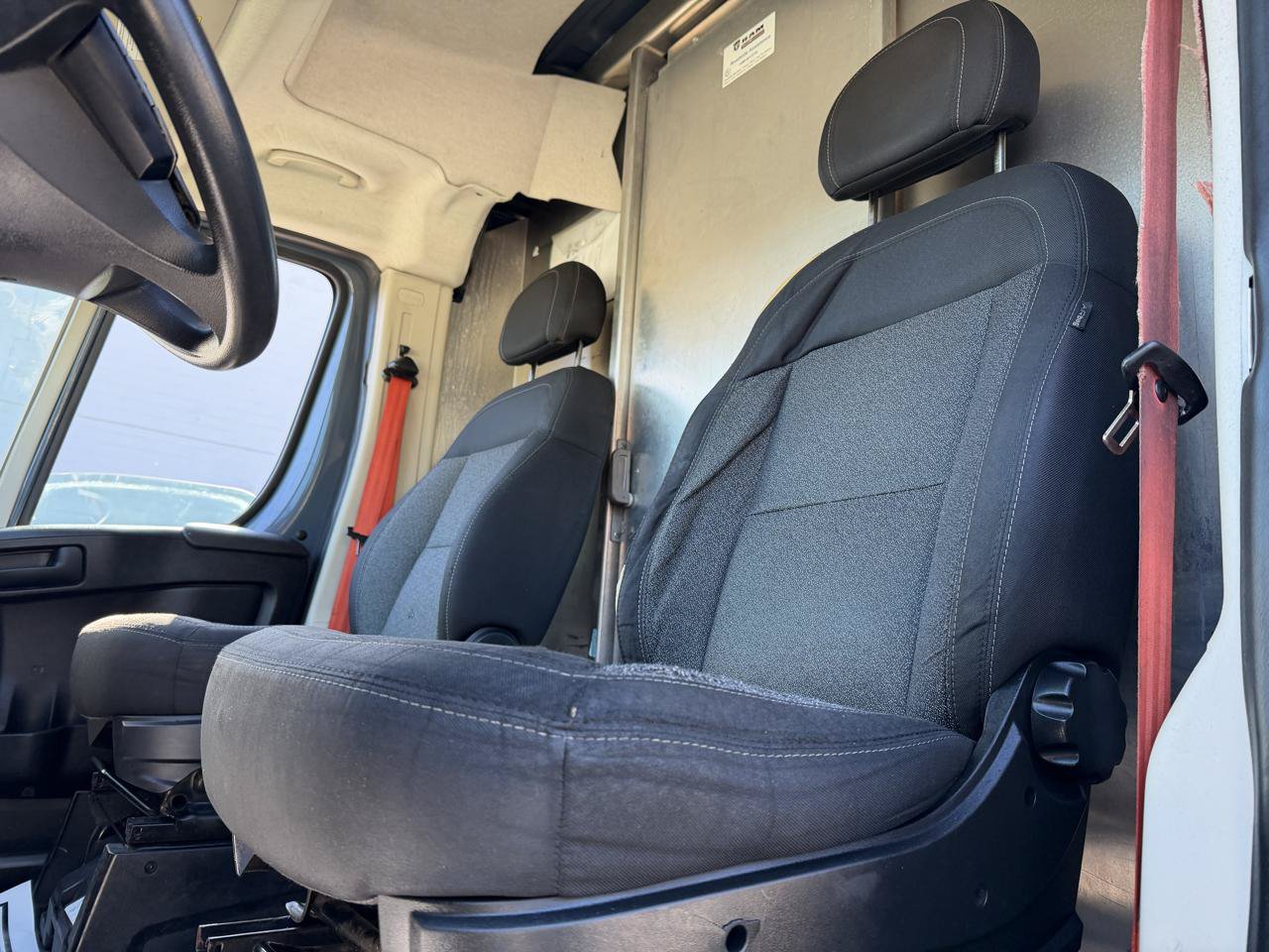 Used 2020 RAM ProMaster 3500 FWD image 11