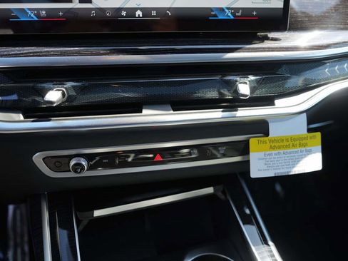 New 2026 BMW X7 xDrive40i w/ M Sport Package image 23