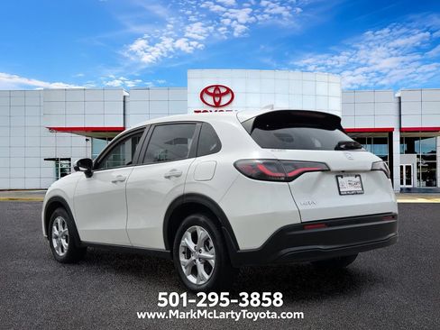 Used 2025 Honda HR-V LX image 3
