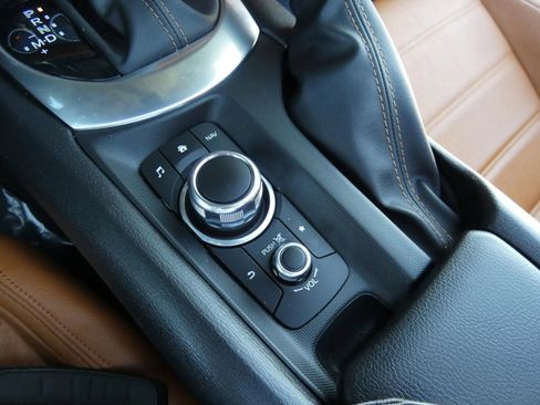 Used 2018 FIAT 124 Spider Lusso w/ Convenience Group image 45