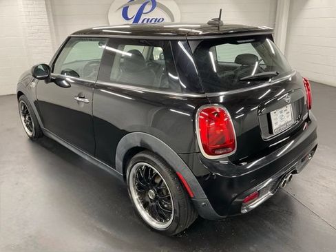Used 2019 MINI Cooper S w/ Storage Package FWD image 5