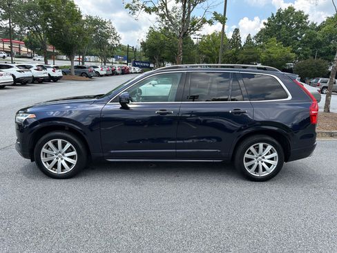 Used 2017 Volvo XC90 T6 Momentum w/ Vision Package AWD/4WD image 2