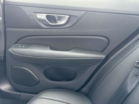 Used 2024 Volvo S60 B5 Core w/ Climate Package image 15