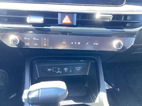 Certified 2025 Kia K5 GT-Line w/ GT-Line Premium Package AWD/4WD image 24