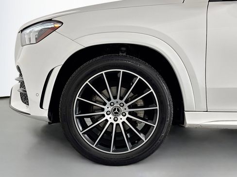 Certified 2022 Mercedes-Benz GLE 350 w/ AMG Line Exterior image 10