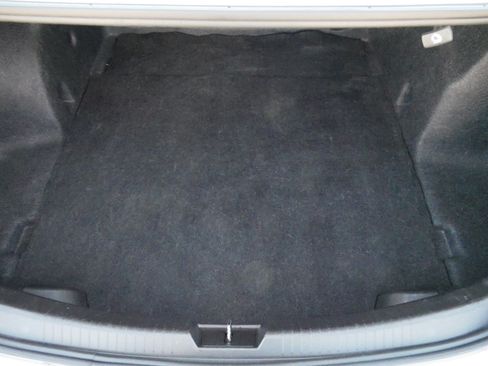 Used 2018 Chevrolet Malibu LT FWD image 18