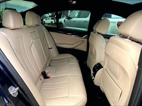 Used 2018 BMW 530i image 20