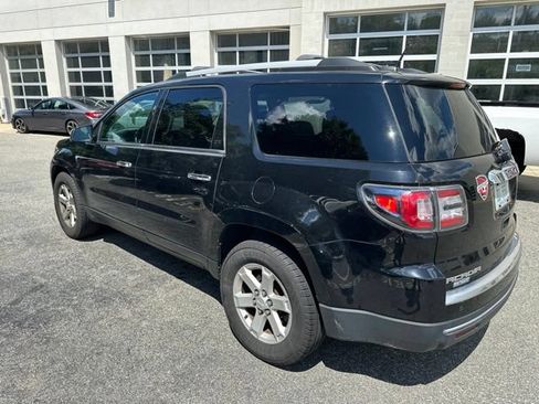Used 2016 GMC Acadia SLE AWD/4WD image 4