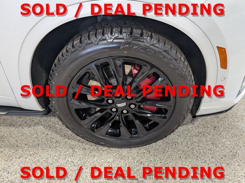 Used 2024 Cadillac XT6 Sport w/ LPO, ONYX Package AWD/4WD image 14