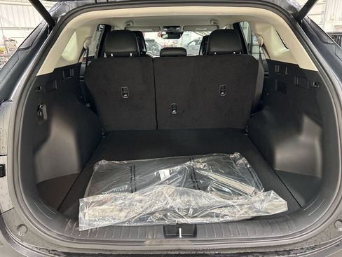 New 2026 Kia Sportage EX image 25