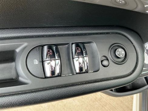 Used 2019 MINI Cooper Countryman S w/ Storage Package image 29