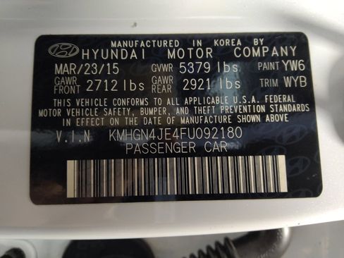 Used 2015 Hyundai Genesis 3.8 image 33