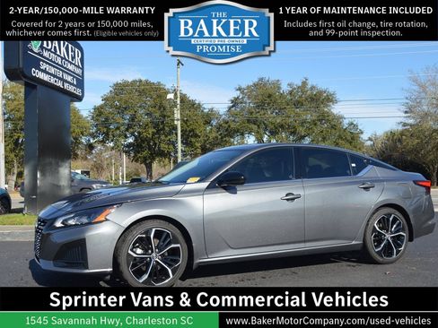 Used 2024 Nissan Altima 2.5 SR w/ SR Premium Package image 1
