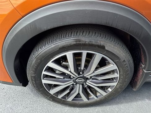 Used 2023 Nissan Kicks SV image 16