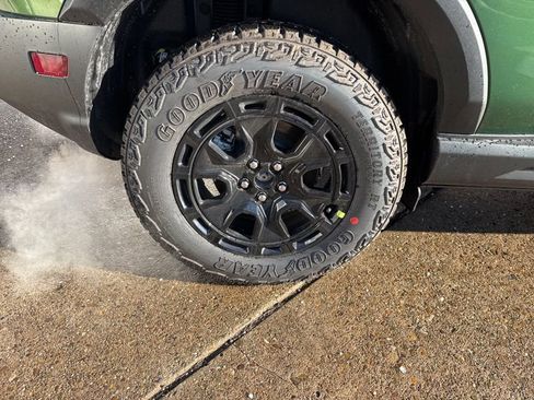 New 2025 Ford Bronco Sport Badlands w/ Sasquatch Badlands Package AWD/4WD image 9
