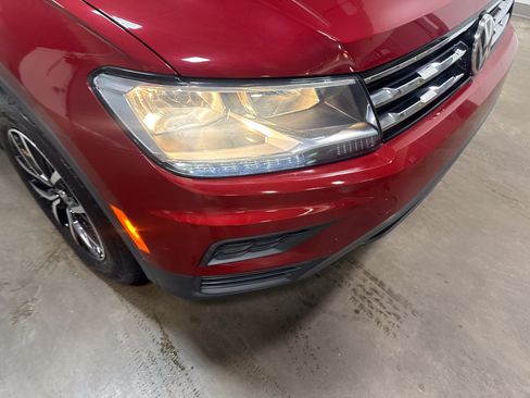 Certified 2021 Volkswagen Tiguan SE AWD/4WD image 39