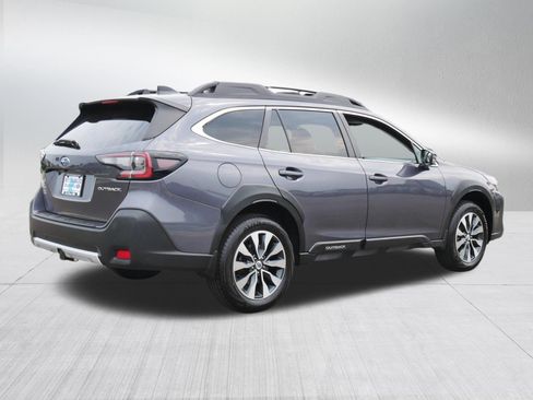Used 2024 Subaru Outback Limited AWD/4WD image 7