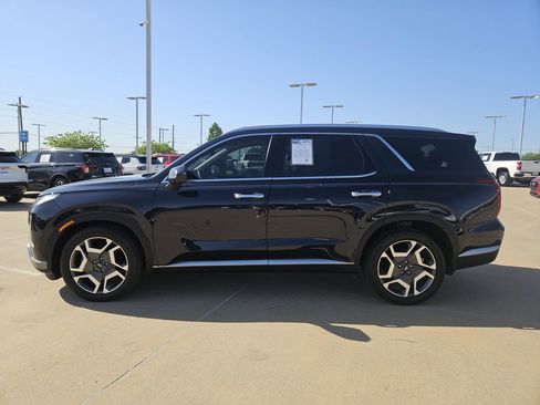 Used 2024 Hyundai Palisade SEL FWD image 5