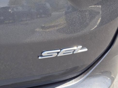 Used 2020 Ford Edge SEL w/ Convenience Package FWD image 13
