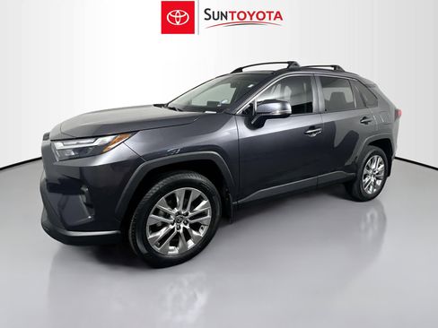 Used 2024 Toyota RAV4 XLE Premium image 9