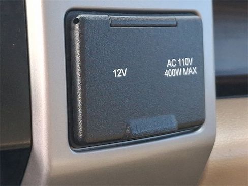 Used 2016 Ford F150 Lariat image 30