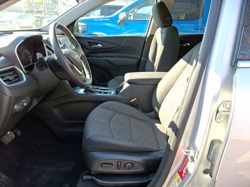 Used 2018 Chevrolet Equinox LT image 15