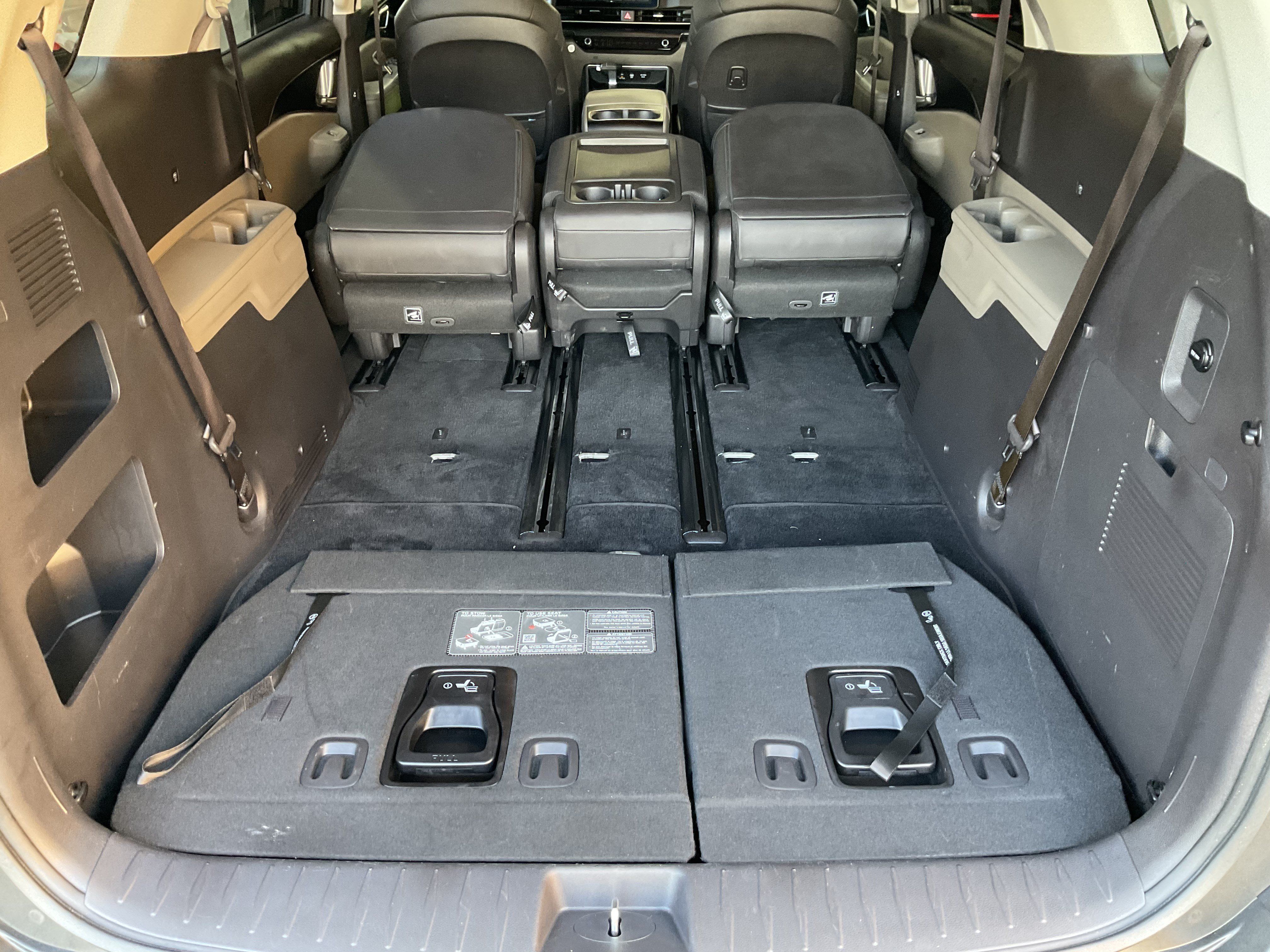 Used 2026 Kia Carnival LXS FWD image 49