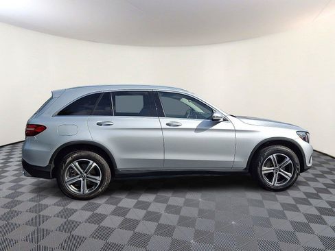 Used 2019 Mercedes-Benz GLC 300 4MATIC image 7